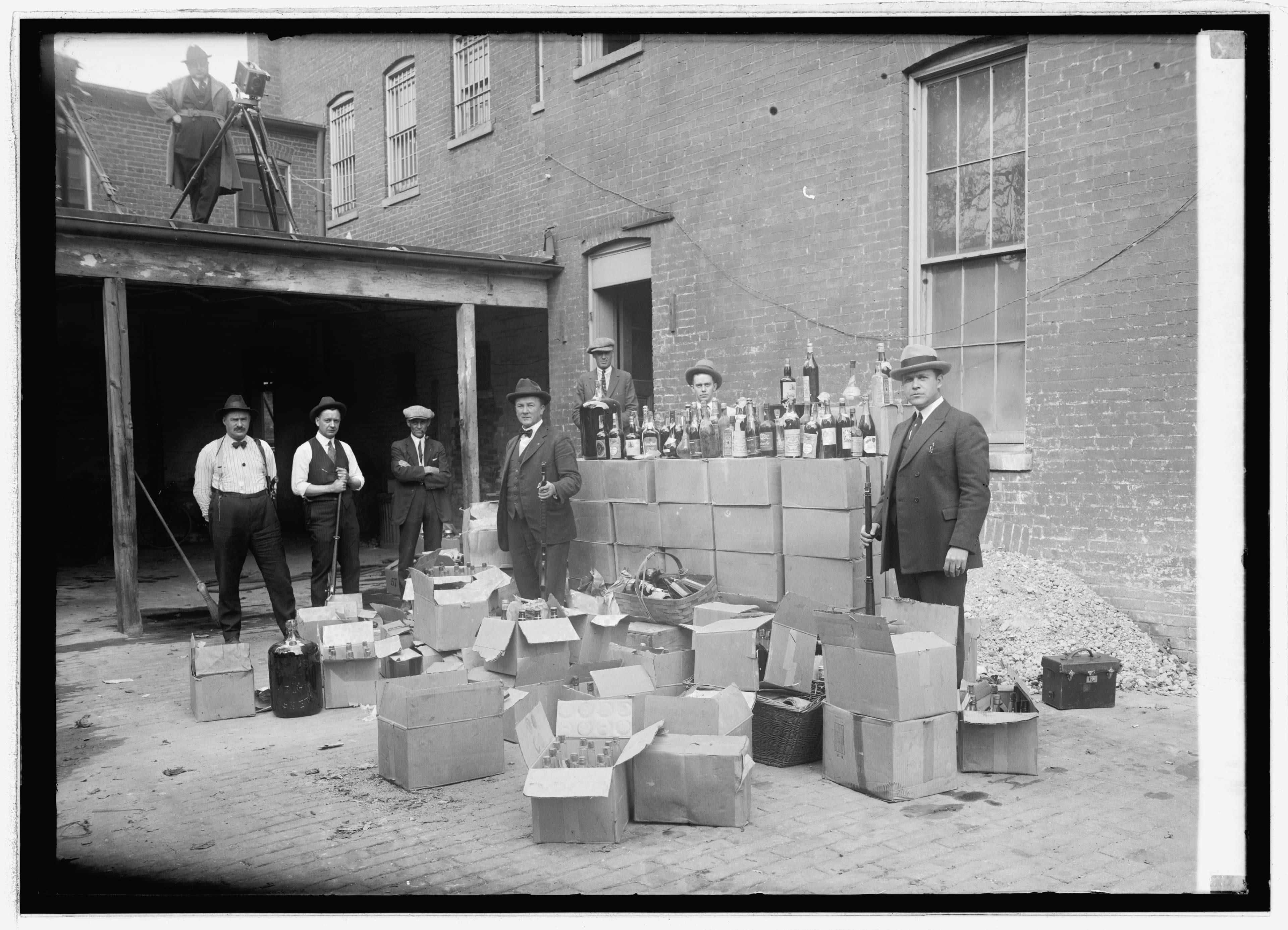 Liquor Raid, 1922